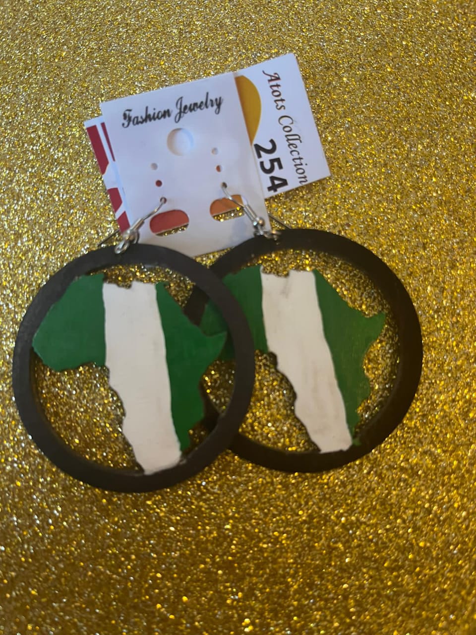 Africa Shape Earrings